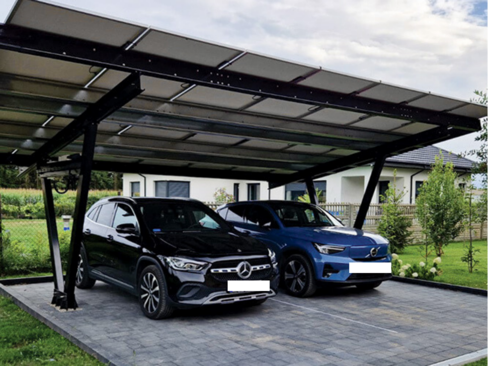 Carport s fotovoltaikou